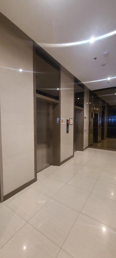 Avida Tower Free Airport Pick Up For 3 Nights Stay Or More Davao Exterior photo